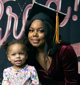 Lauren Bowers with her daughter, Skye 